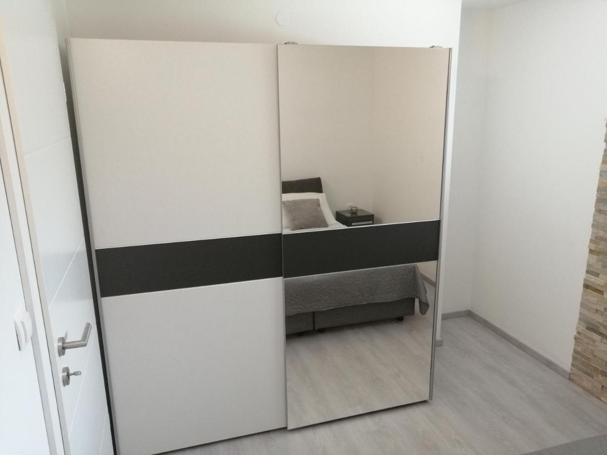 Apartment Leptir Подстрана Экстерьер фото
